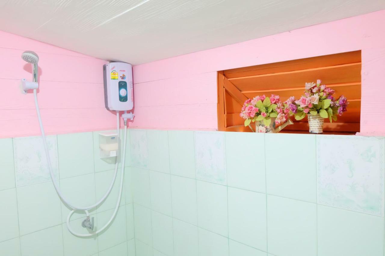 A Houses Homestay Nakhon Ratchasima Exterior photo